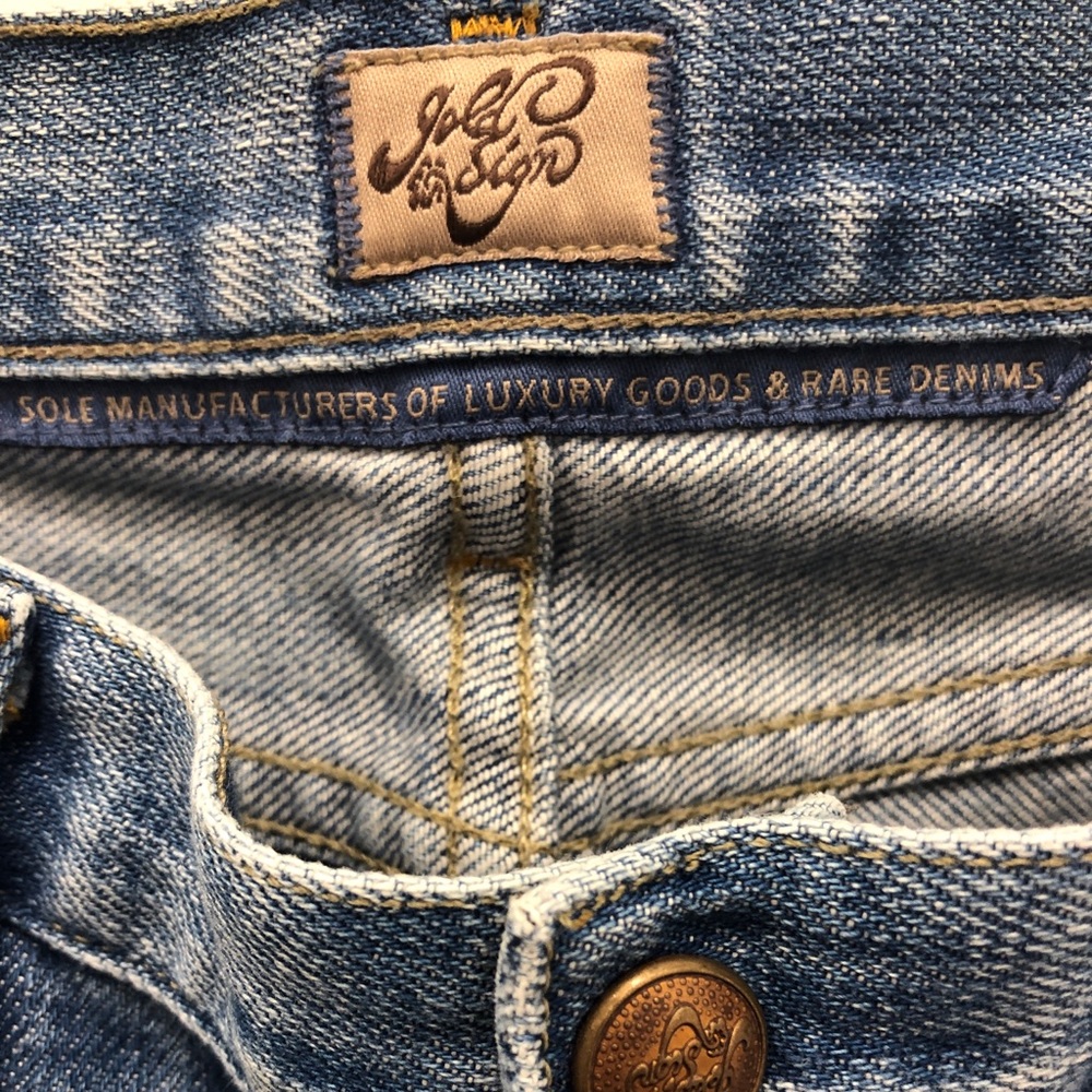 Goldsign Cropped Jeans with side slit